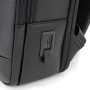 MOCHILA DE PIEL PIERRE DELONE "BANKS"