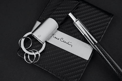 SET PIERRE CARDIN "CARBON FIBER"