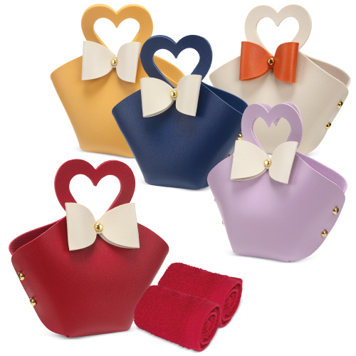SET 5 BOLSITOS CON TOALLA 